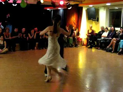 Video thumbnail for Ariadna Naveira and Fernando Sanchez - tango. 17.03.2011. Milonga Lo de Silvia, Jerusalem