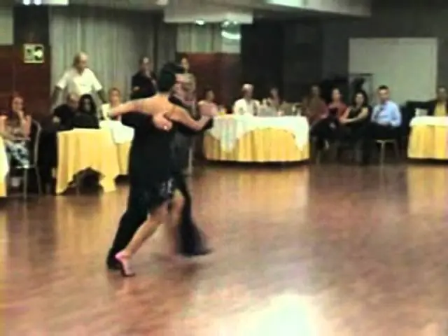 Video thumbnail for VII Encuentro de Aficionados al Tango 2009 Natalia Hills y Gabriel Missé 6/7