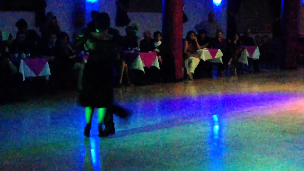 Video thumbnail for Ezequiel Paludi y Geraldin Rojas en Roma (Milonga)