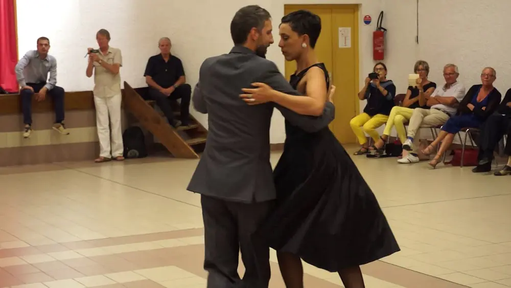 Video thumbnail for Tangueros Perpignan- Villeneuve de la Raho 09/09/2019 - Virginia Uva et César Agazzi- Tinta roja