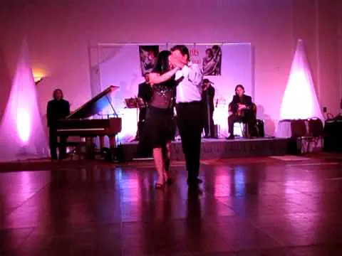 Video thumbnail for Tango Argentina - Oscar Mandagaran & Georgina Vargas - Dancing Milonga In Los Ageles Tango Festival