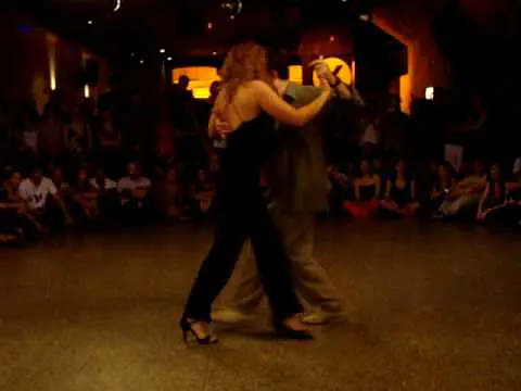 Video thumbnail for T.I.P.-Tv Giselle Anne y Gustavo Naveira perform en la X