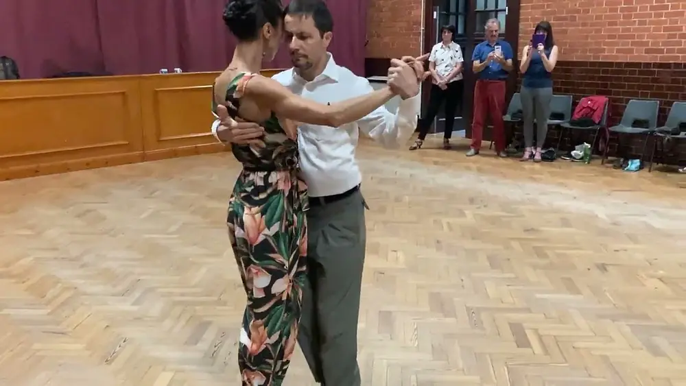Video thumbnail for Classes with Bruno Vandenabeele & Paula Duarte in Reading