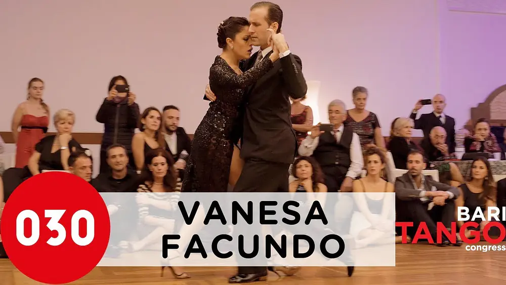 Video thumbnail for Vanesa Villalba and Facundo Pinero – Quedémonos aquí, Bari 2017 #VanesayFacundo