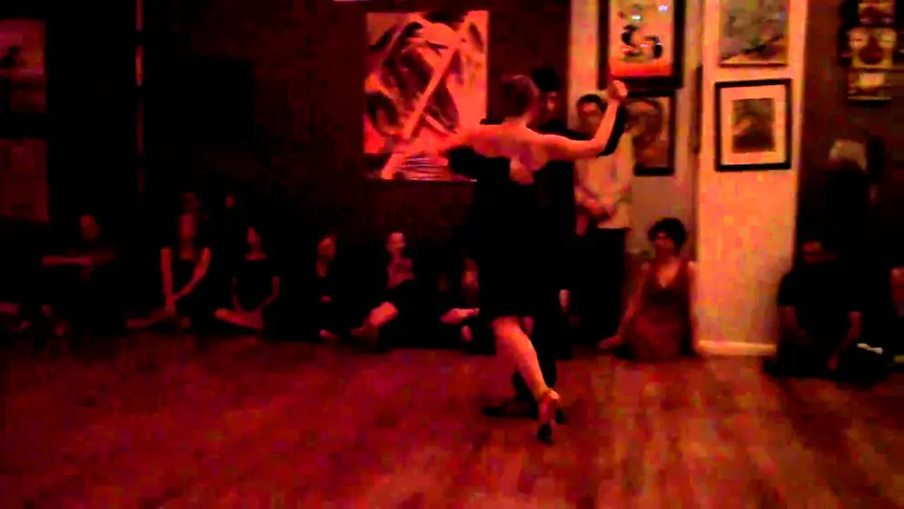 Video thumbnail for Argentine Tango: Mauro Peralta & Marika Landry - Viejo Porton