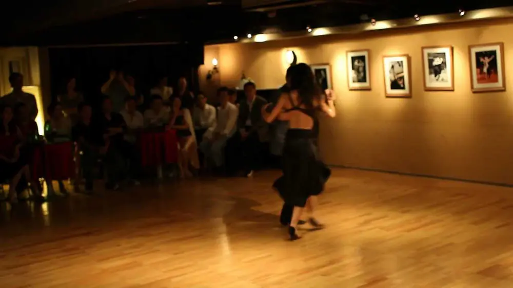 Video thumbnail for Pablo Giorgini y Noelia Coletti at Tanguísimo, Taipei. Grand Milonga in May, 2012.