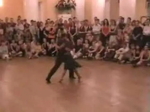 Video thumbnail for Milonguero night 2007 ADRIAN VEREDICE Y ALEJANDRA HOBERT