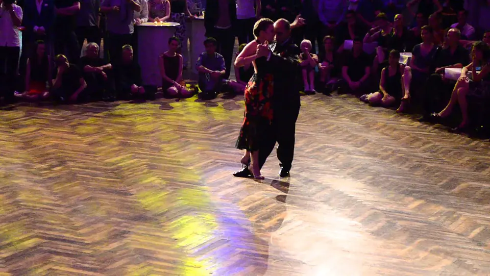 Video thumbnail for Santiago Castro & Carla Rossi - Tango Festival Karlsruhe 2015 - 2/4