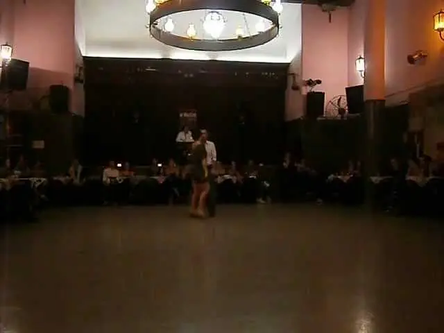 Video thumbnail for Greta Hekier & Flaqui Figueroa en El Motivo Tango. 22-10-12. Vals