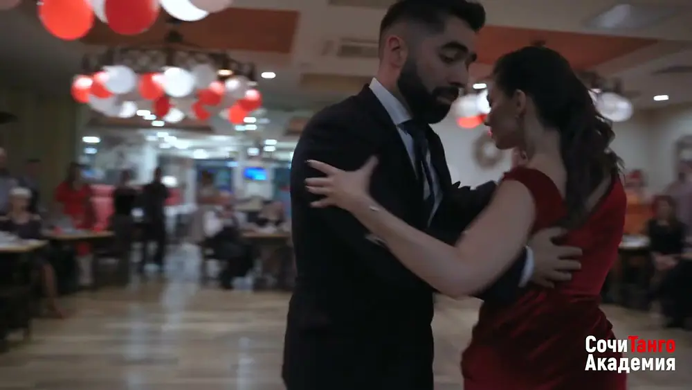 Video thumbnail for Damian Mechura & Elizaveta Tavrovskaya, Me beso y se fue (Ricardo Tanturi ). Sochi Tango Academy