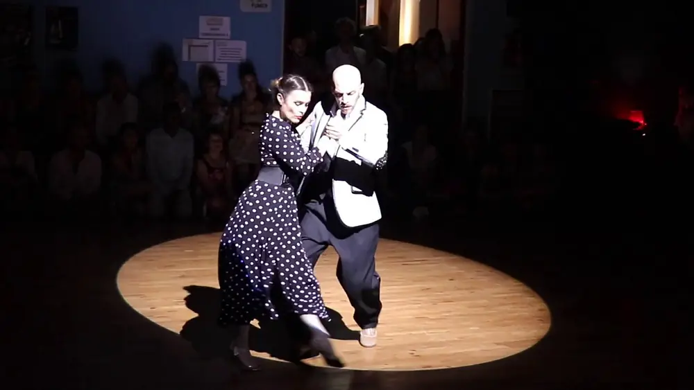 Video thumbnail for Limouzi Tango Festival 2019 - Alejandra Heredia & Mariano Otero - Tango A Vivre Limoges