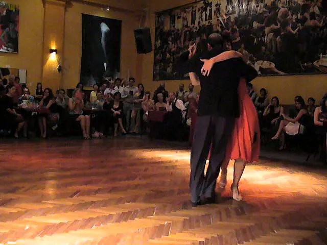 Video thumbnail for Dimelo al oido - Marcelo Varela y Analía Vega en Soho Tango