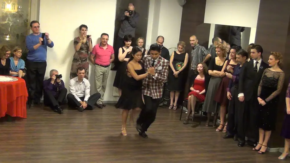 Video thumbnail for Hernan Rodriguez y Florencia Labiano. "DT2015"