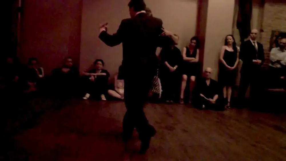 Video thumbnail for Argentine tango: Gabriel Missé & Analía Centurión - Esta Noche de Luna