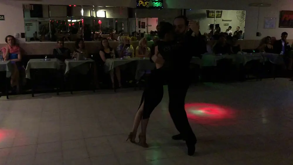 Video thumbnail for LEONEL DI COCCO Y CAROLINA GIANNINI - NOSTALGICO
