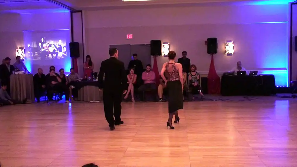 Video thumbnail for Esteban Moreno y Claudia Codega, Chicago Tango Week 2015, July 2-5 (2/4)