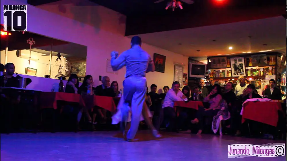 Video thumbnail for Claudio Gonzalez y Melina Brufman en MILONGA10 03/03