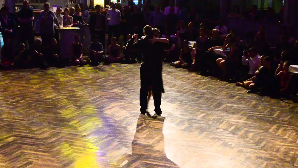 Video thumbnail for Santiago Castro & Carla Rossi - Tango Festival Karlsruhe 2015 - 1/4