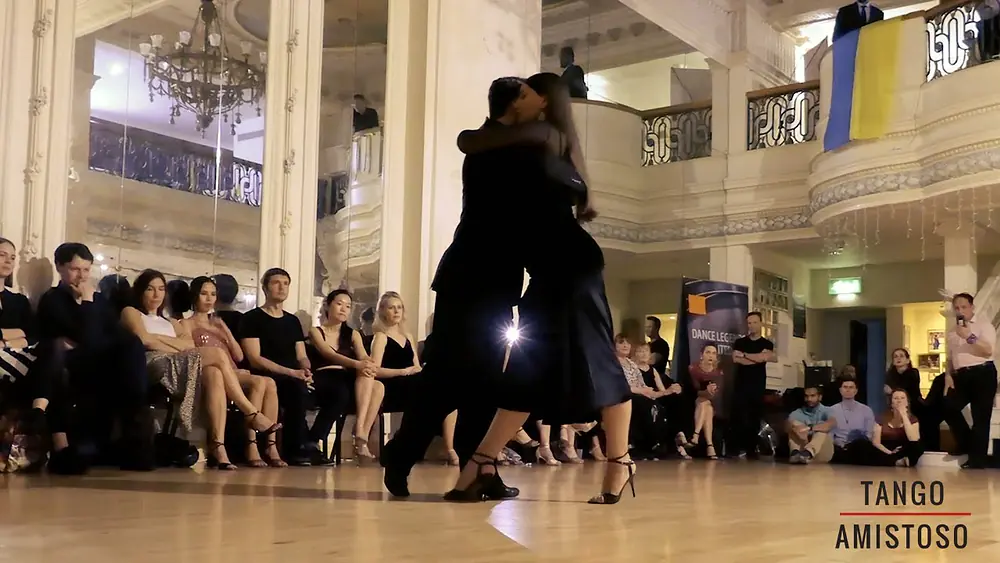 Video thumbnail for Natasha Lewinger and Haris Mihail, Uno - Anibal Troilo, Negracha London 2023 (1/4)