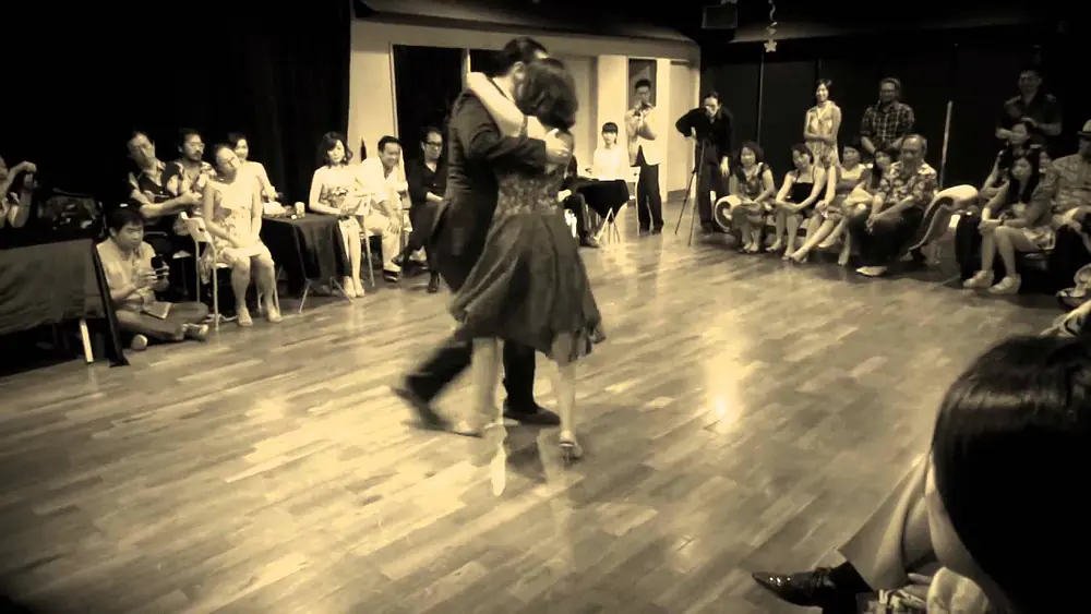 Video thumbnail for Cristian Sierra y Amy Chen 08302014 BW 02