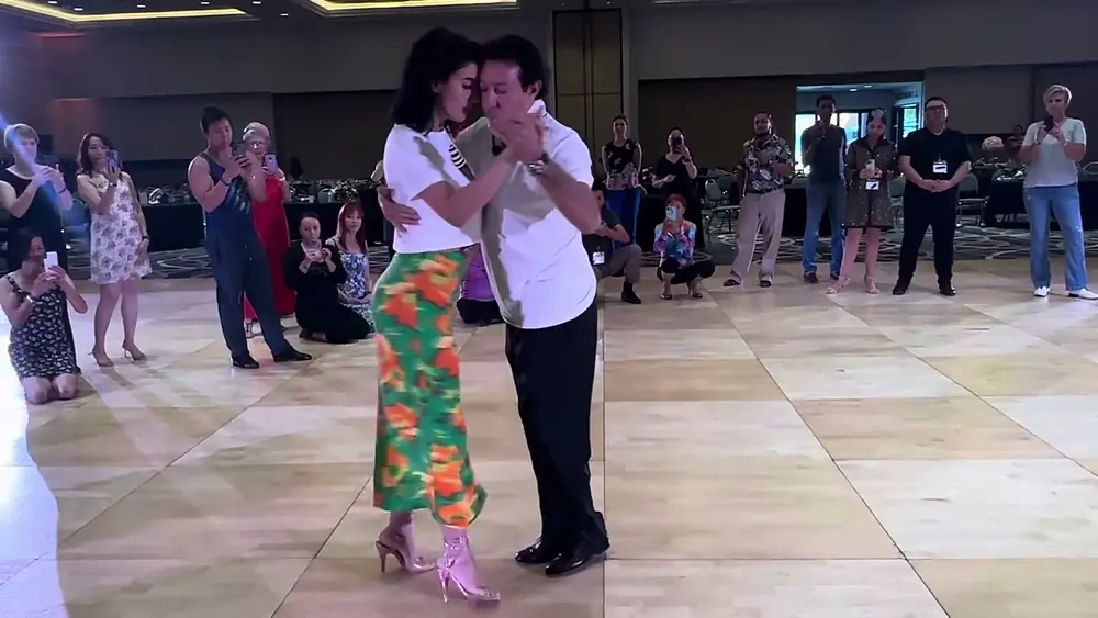 Video thumbnail for Miguel Angel Zotto & Daiana Guspero: Tango lesson. 2023 Las Vegas Tango Festival. September 8, 2023
