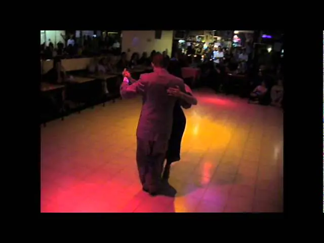 Video thumbnail for Daniel Nacucchio y Cristina Sosa Bailan en MILONGA 10