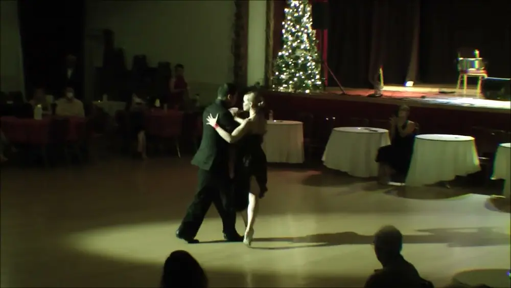 Video thumbnail for Maxi Copello y Karu Terenzio at Vecher Tango 12 14 2024 2