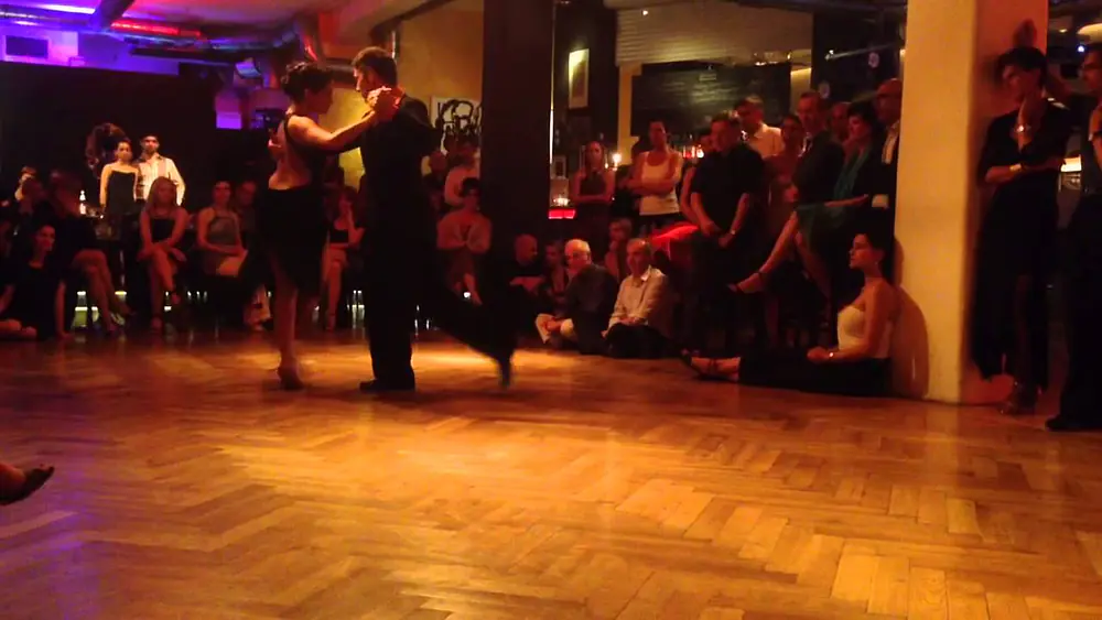 Video thumbnail for Santiago Fina & Samantha Dispari 4/4