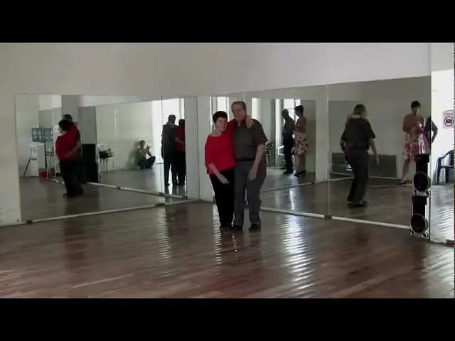 Video thumbnail for Martha Anton y 'El Gallego' Manolo dance canyengue