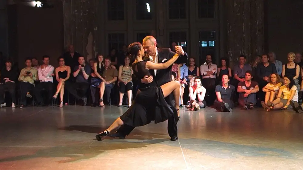 Video thumbnail for Tango: Orlando “Coco” Dias y Silvia Lezcano, 29/05/2016, Antwerpen Tango Festival, 1/3