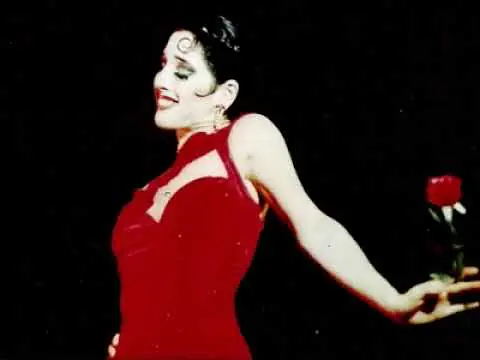 Video thumbnail for Alejandra Mantiñan Fragmento documental homenaje 25 años con el Tango
