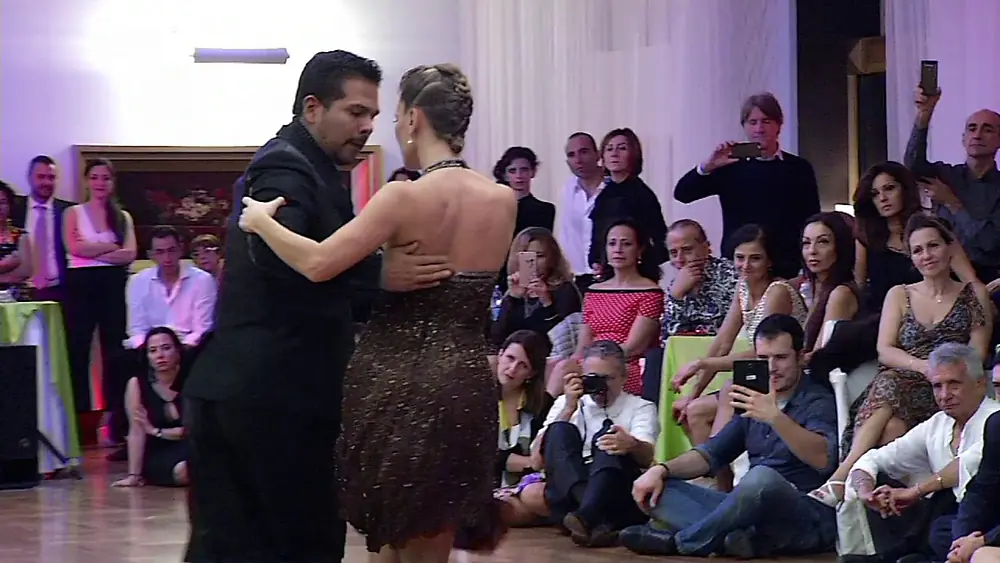 Video thumbnail for Sebastian Arce  Mariana Montes y Orquesta Tango en Vivo  6° Bari Tango Congress 3/4