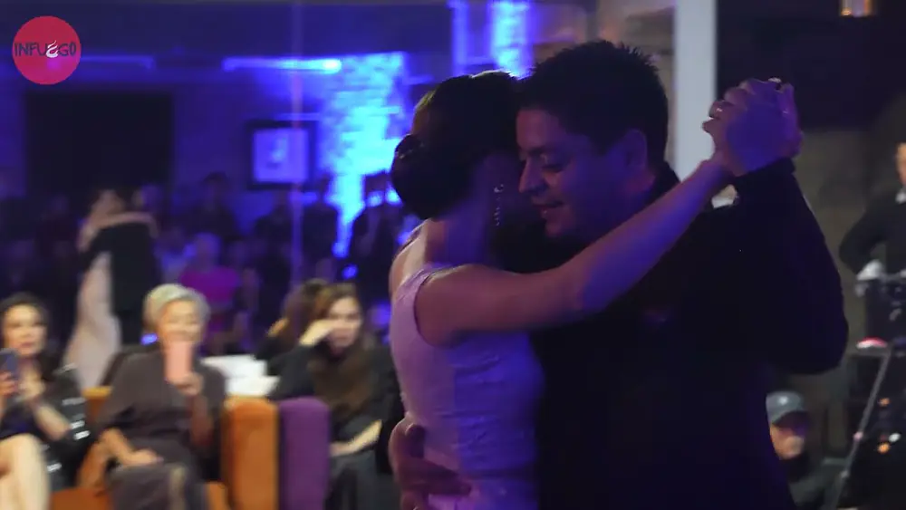 Video thumbnail for Agustina Piaggio y Carlitos Espinoza, Grand Milonga INFUEGO, 5-6
