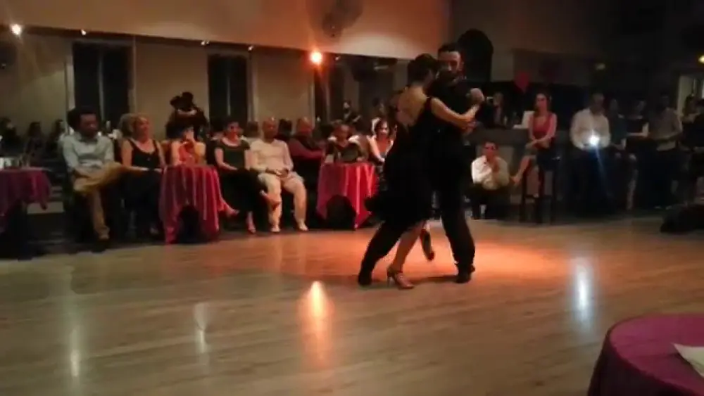 Video thumbnail for Veronica Toumanova and Benjamin Solano perform to Di Sarli (Lyon)