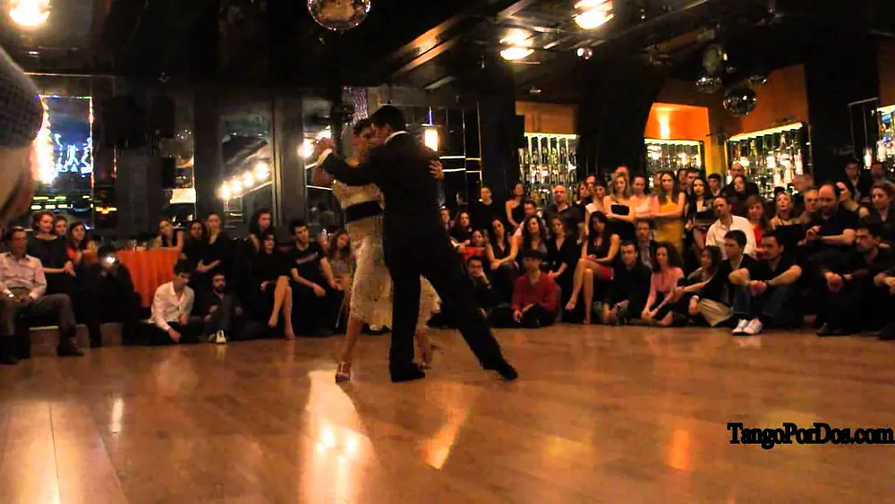 Video thumbnail for Sebastian Achaval y Roxana Suarez Lo de Elli Atenas 18/3/2012 5/5