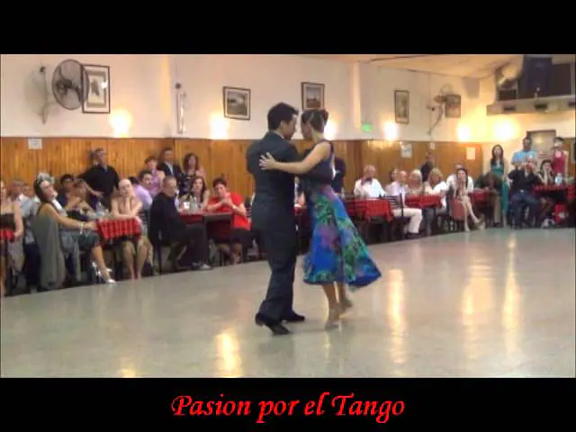 Video thumbnail for ROXANA SUAREZ & SEBASTIAN ACHAVAL bailando PREGONERA en la MILONGA LA BALDOSA