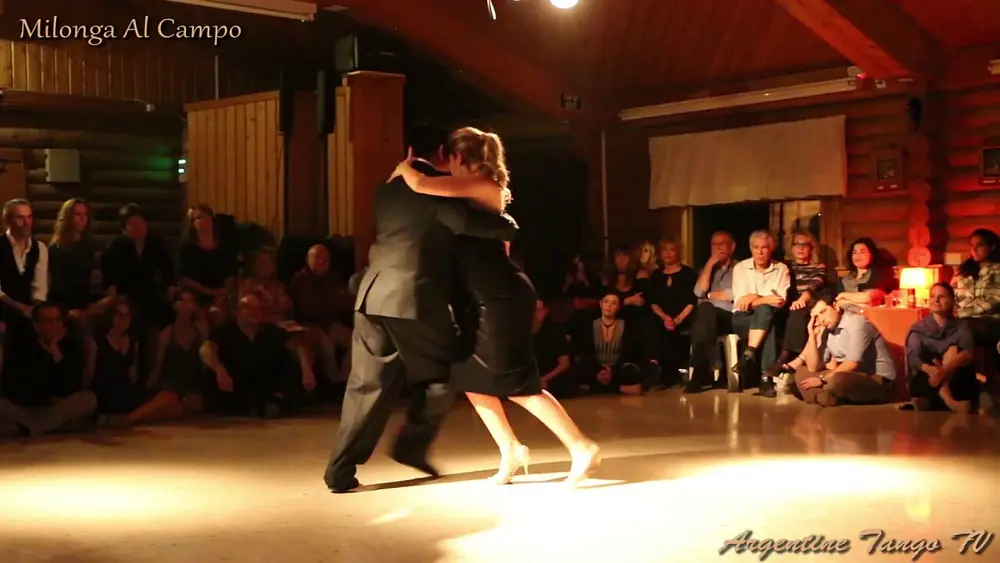 Video thumbnail for Noelia Hurtado y Carlitos Espinoza - Tango - (4/5) - Milonga Al Campo - Yad Shmona 25/11/2017