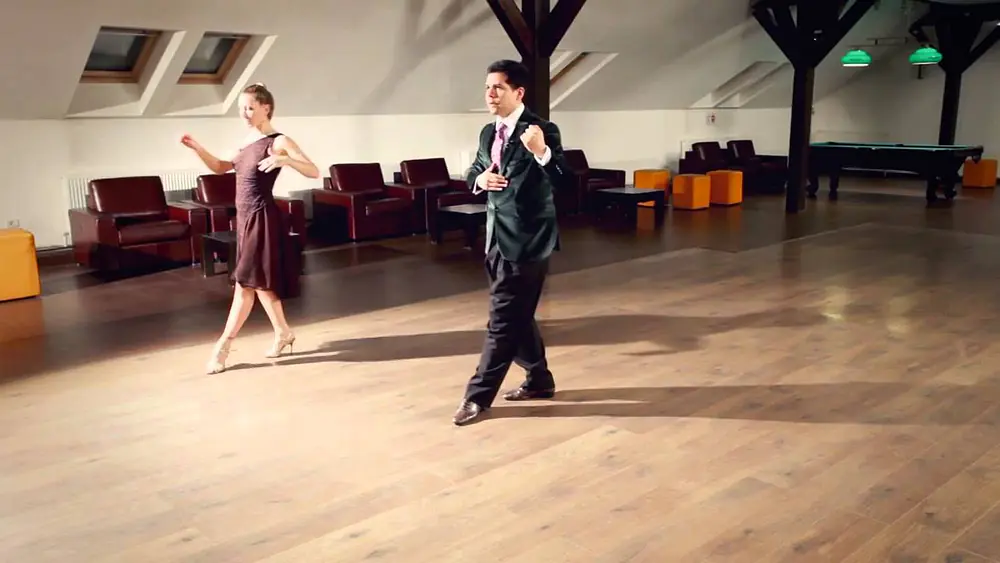 Video thumbnail for Sebastian Arce & Mariana Montes Lesson nr. 56