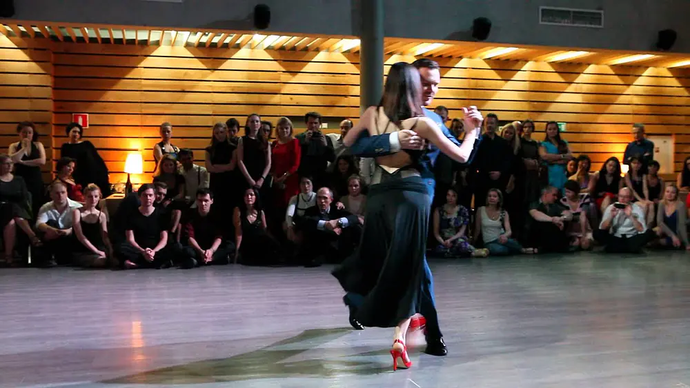 Video thumbnail for Valentin Reshetnikov & Isabella Fusi, 29.11.2013, Matrёshka Tango Fun 1/2
