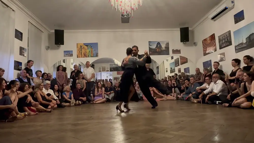 Video thumbnail for Pablo Nievas y Florencia Fraschina 2025