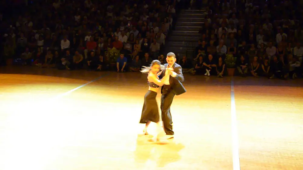 Video thumbnail for Tarbes en Tango 2015 : Bruno Tombari & Rocío Lequio