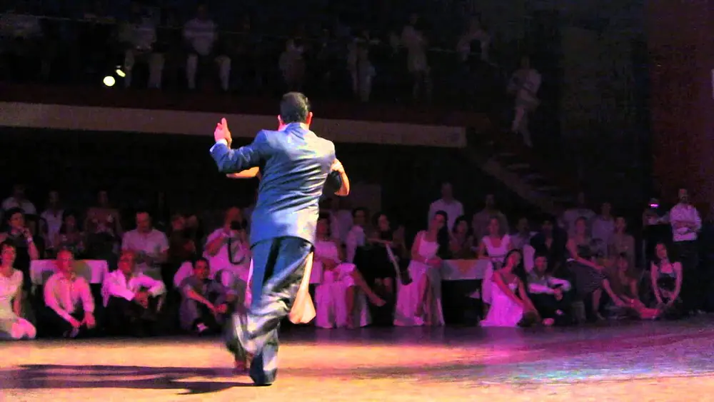 Video thumbnail for 2014.06.14 - Sabrina & Ruben Veliz 4/4 @ White night tango festival