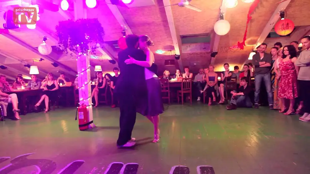 Video thumbnail for Giggio Giovanni & Vera Gogoleva, Russia, Moscow, Milonga "Na Cherdake" 09.05.2011