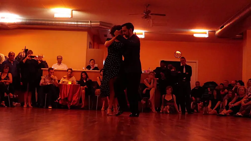 Video thumbnail for 2019.05.25 - Demián Garcia baila con Catherine Vuillemier en Lausanne 004
