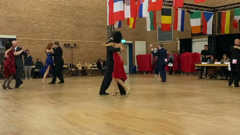 Video thumbnail for European Tango Championship Germany 2021, Nina González & Uwe Kops, Vals