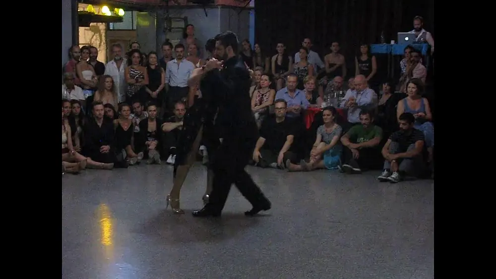 Video thumbnail for JAVIER RODRIGUEZ y MOIRA CASTELLANO en Viva La Pepa Milonga (4/4)