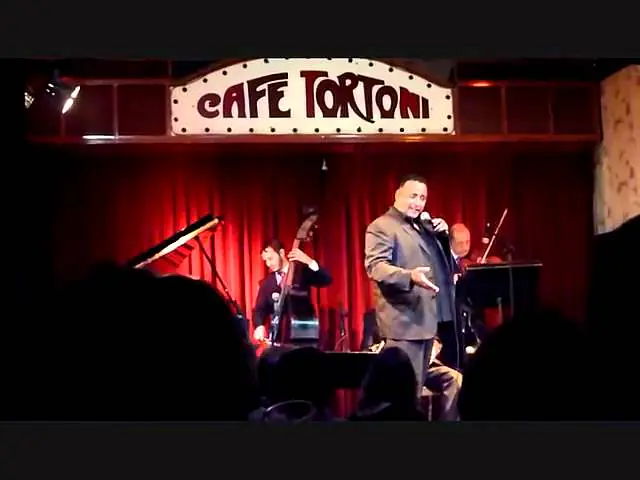 Video thumbnail for CAIO RODRIGUEZ - CAFE TORTONI  BUENOS AIRES 2011
