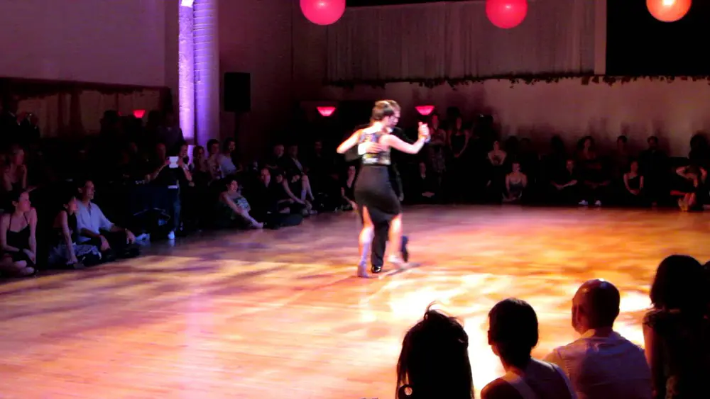 Video thumbnail for Fabian Peralta & Josefina Bermudez, "Lo Que el Viento Se Llevo", AntiPanico SF 2012, 4/4