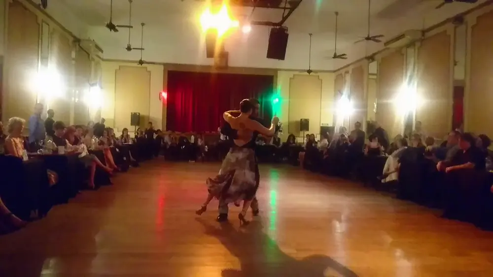 Video thumbnail for Carlos Estigarribia & Dana Zampieri,  bailando "JUDAS" de #Darienzo