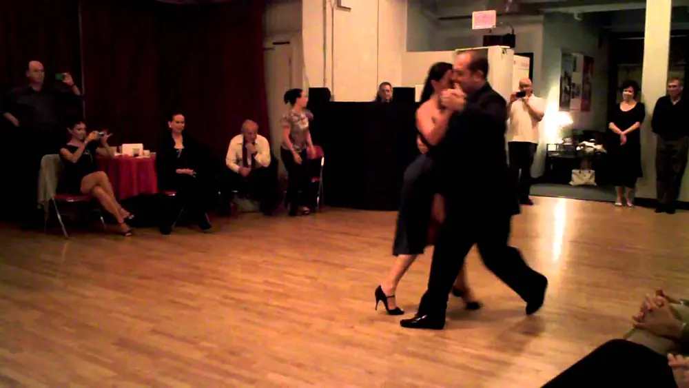 Video thumbnail for Argentine Tango:Diego Benavidez & Natasha Agudelo - La Milonga De Mis Tiempos